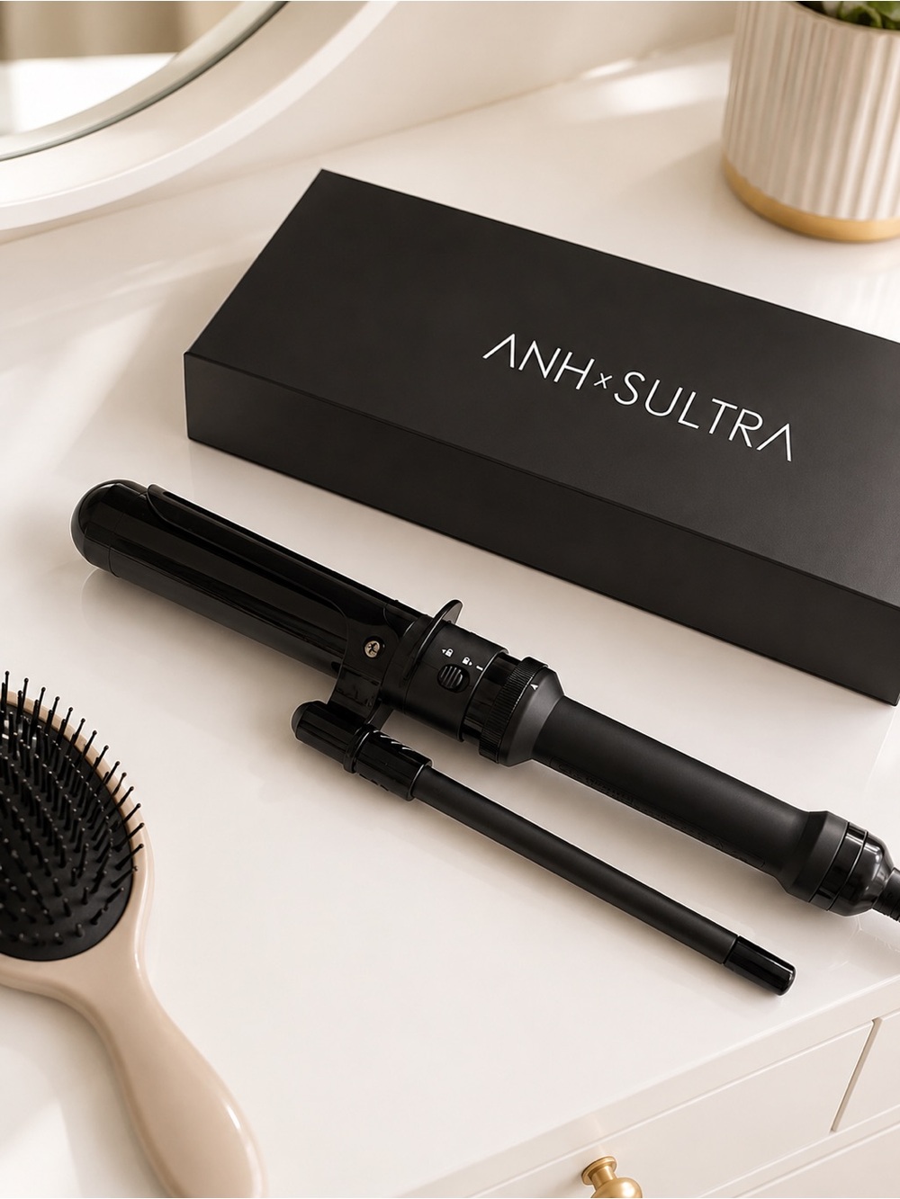 Anh+Sultra Pro Marcel Iron 
1.5 inch Styling Tool